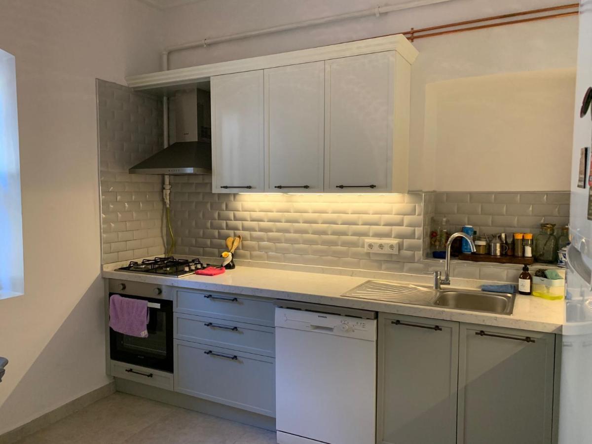Apartmán Bueyuekada Al Koesk Adalar Exteriér fotografie