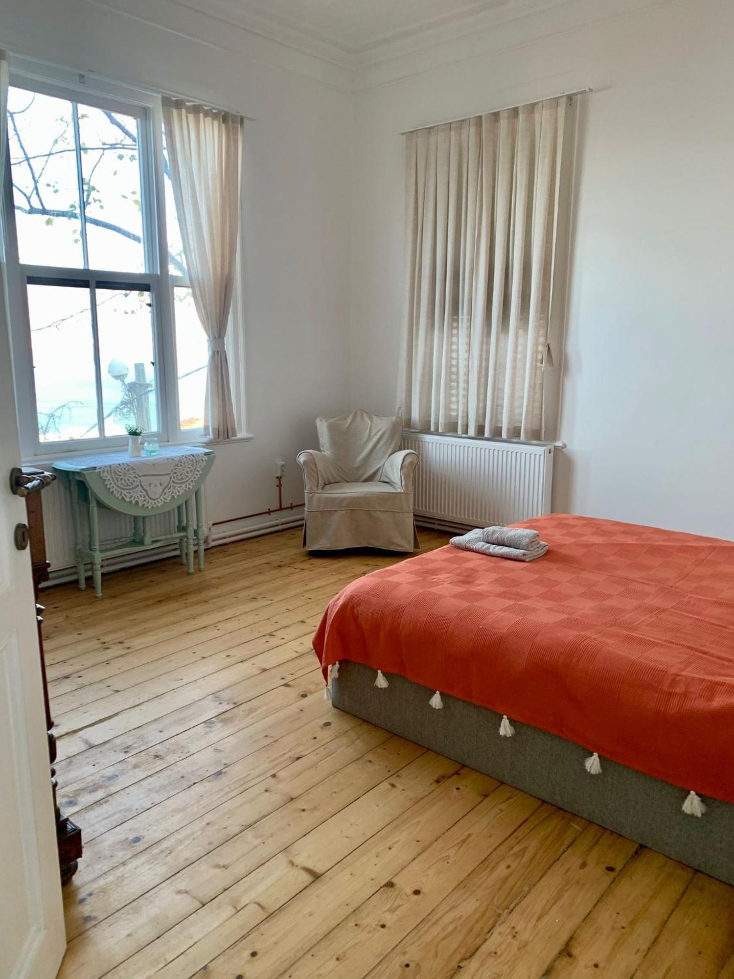 Apartmán Bueyuekada Al Koesk Adalar Exteriér fotografie